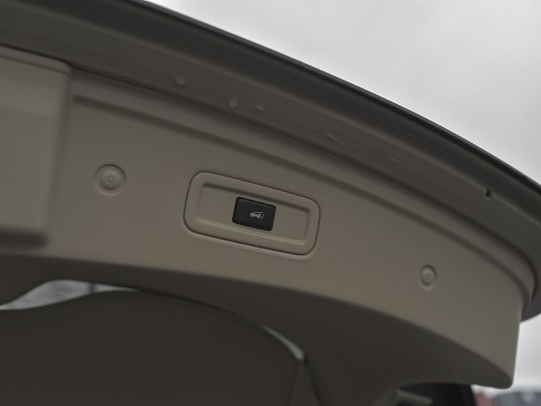 Infiniti QX70 2016 года, 163 861 км - вид 19