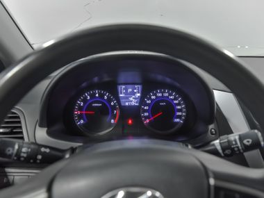 Hyundai Solaris 2016 года, 187 376 км - вид 8
