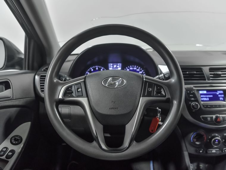 Hyundai Solaris 2016 года, 187 376 км - вид 9