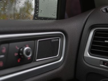 Volkswagen Touareg 2011 года, 129 725 км - вид 13