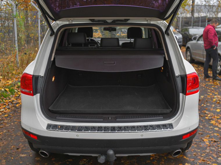 Volkswagen Touareg 2011 года, 129 725 км - вид 19