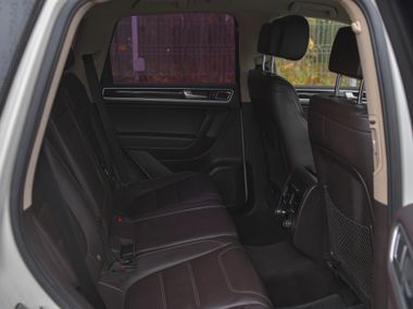 Volkswagen Touareg 2011 года, 129 725 км - вид 16