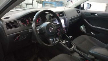 Volkswagen Jetta 2014 года, 236 181 км - вид 5