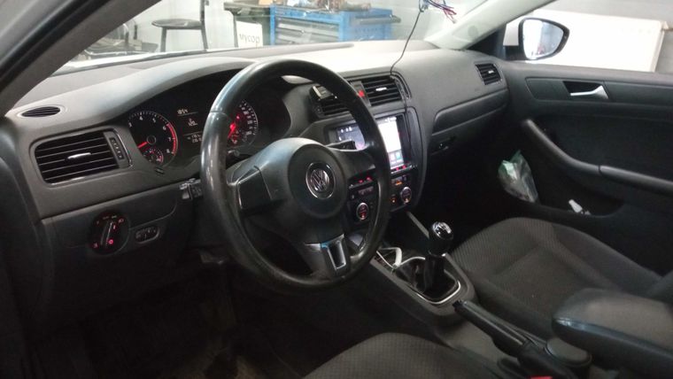 Volkswagen Jetta 2014 года, 236 181 км - вид 5