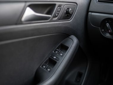 Volkswagen Jetta 2014 года, 236 181 км - вид 10