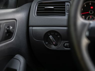Volkswagen Jetta 2014 года, 236 181 км - вид 12