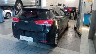 KIA Rio 2015 года, 115 419 км - вид 3