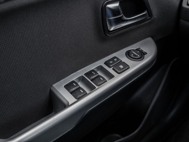 KIA Rio 2015 года, 115 419 км - вид 10