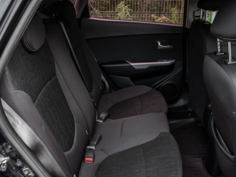 KIA Rio 2015 года, 115 419 км - вид 12