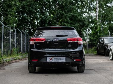 KIA Rio 2015 года, 115 419 км - вид 4
