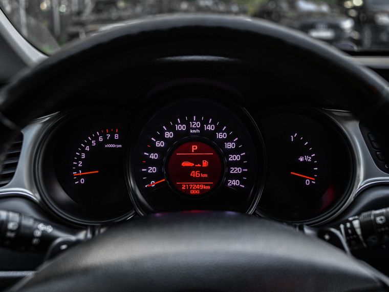 KIA Ceed 2018 года, 216 965 км - вид 5