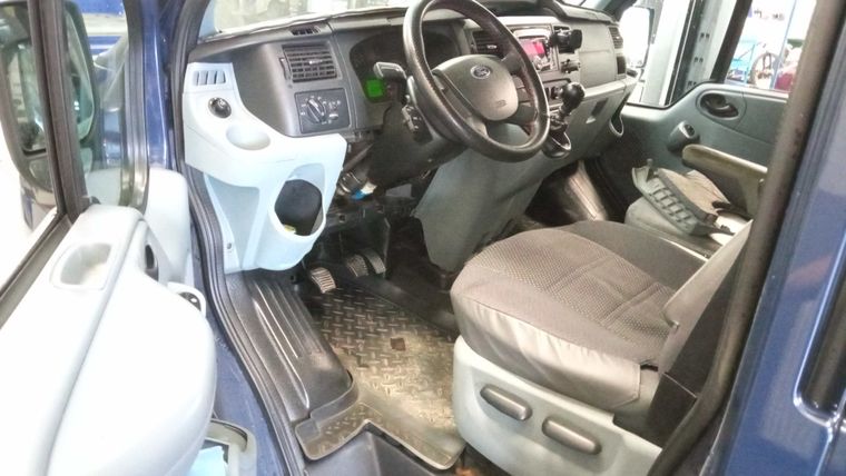 Ford Transit 2012 года, 455 784 км - вид 3