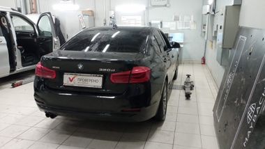 BMW 3 серия 2017 года, 224 060 км - вид 3