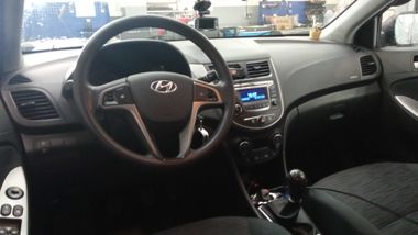 Hyundai Solaris 2015 года, 119 147 км - вид 5