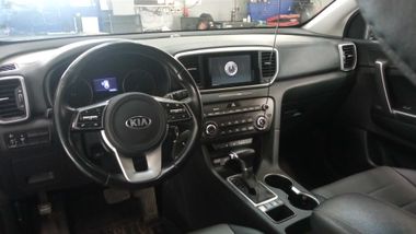 KIA Sportage 2018 года, 153 000 км - вид 5