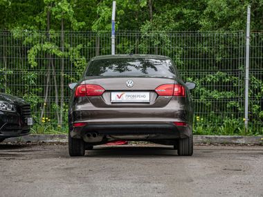 Volkswagen Jetta 2013 года, 211 879 км - вид 4