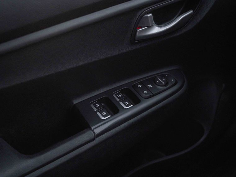 Kia Rio X 2020 года, 163 000 км - вид 9