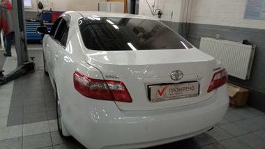 Toyota Camry 2008 года, 260 000 км - вид 4