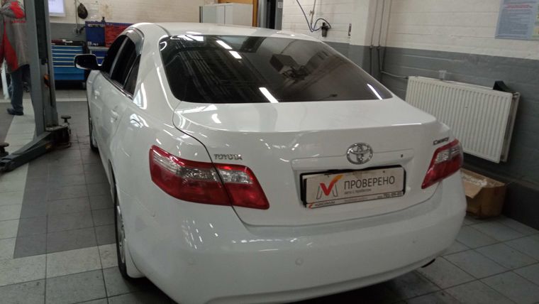 Toyota Camry 2008 года, 260 000 км - вид 4