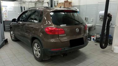 Volkswagen Tiguan 2014 года, 163 950 км - вид 6