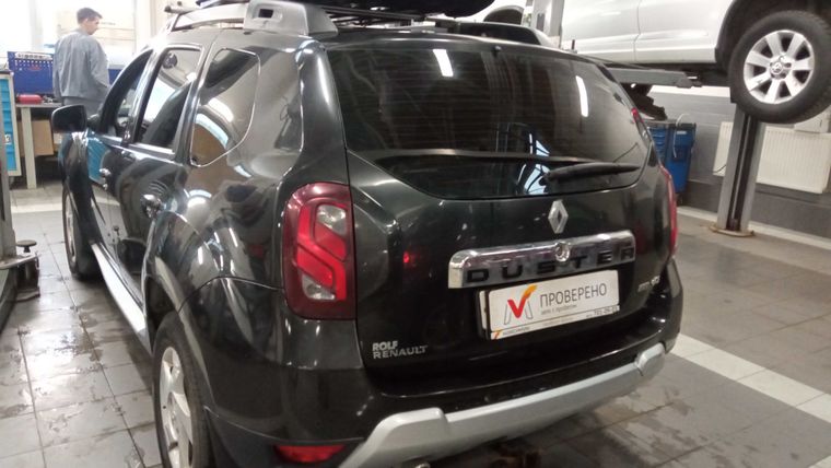 Renault Duster 2015 года, 137 511 км - вид 4