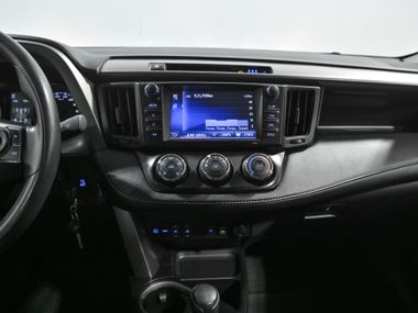 Toyota RAV4 2016 года, 160 930 км - вид 10