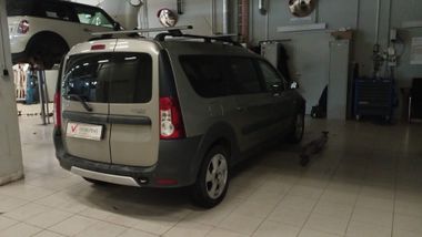ВАЗ (LADA) Largus 2018 года, 99 565 км - вид 3