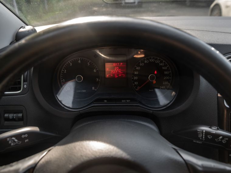 Volkswagen Polo 2014 года, 266 008 км - вид 5