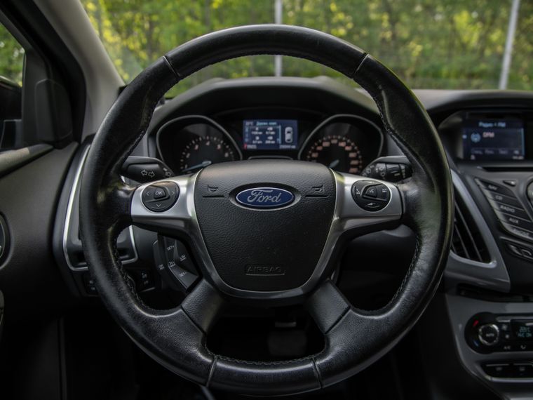 Ford Focus 2014 года, 256 829 км - вид 6