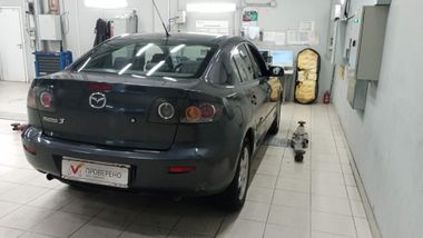 Mazda 3 2005 года, 178 426 км - вид 3