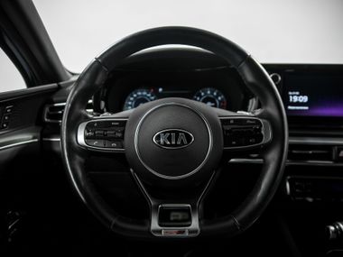 KIA K5 2021 года, 39 767 км - вид 9