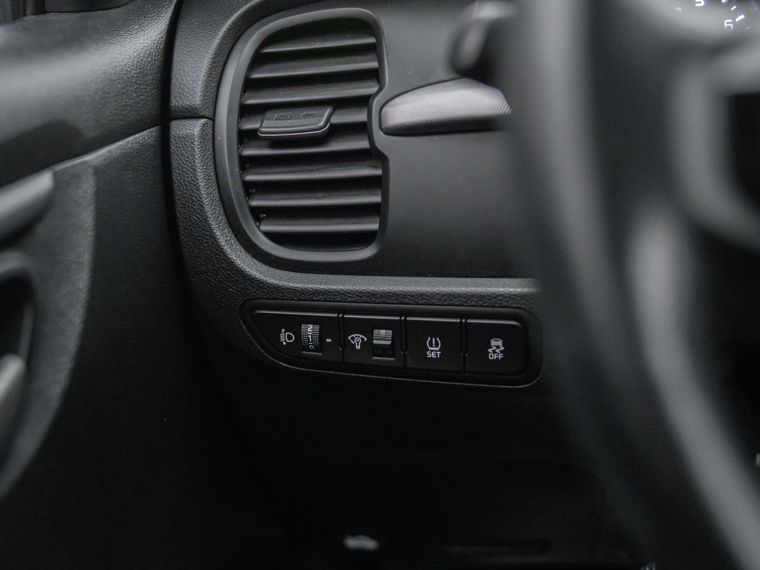 KIA Rio 2017 года, 131 899 км - вид 9