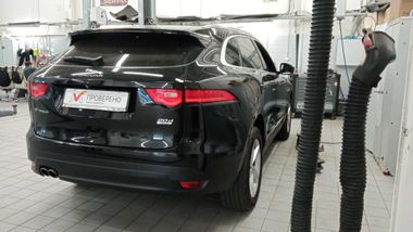 Jaguar F-Pace 2017 года, 86 752 км - вид 3