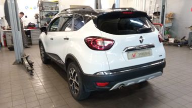 Renault Kaptur 2018 года, 53 810 км - вид 4