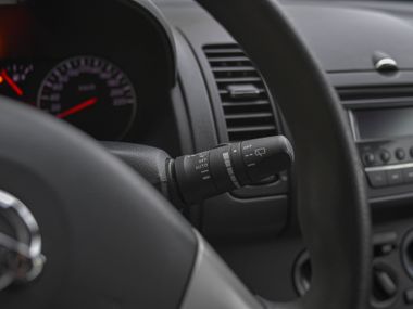 Nissan Note 2011 года, 127 621 км - вид 8