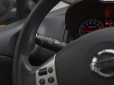 Nissan Note 2011 года, 127 621 км - вид 6