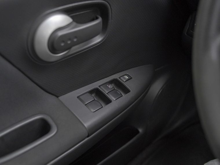 Nissan Note 2011 года, 127 621 км - вид 11