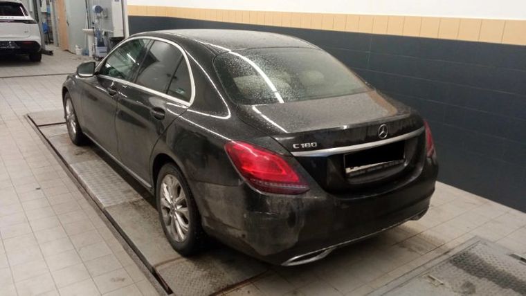 Mercedes-Benz C-класс 2018 года, 133 769 км - вид 4