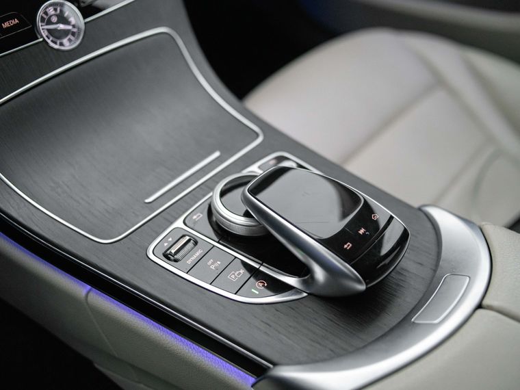 Mercedes-Benz C-класс 2018 года, 133 769 км - вид 8