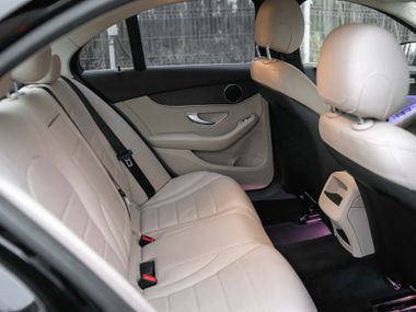 Mercedes-Benz C-класс 2018 года, 133 769 км - вид 13