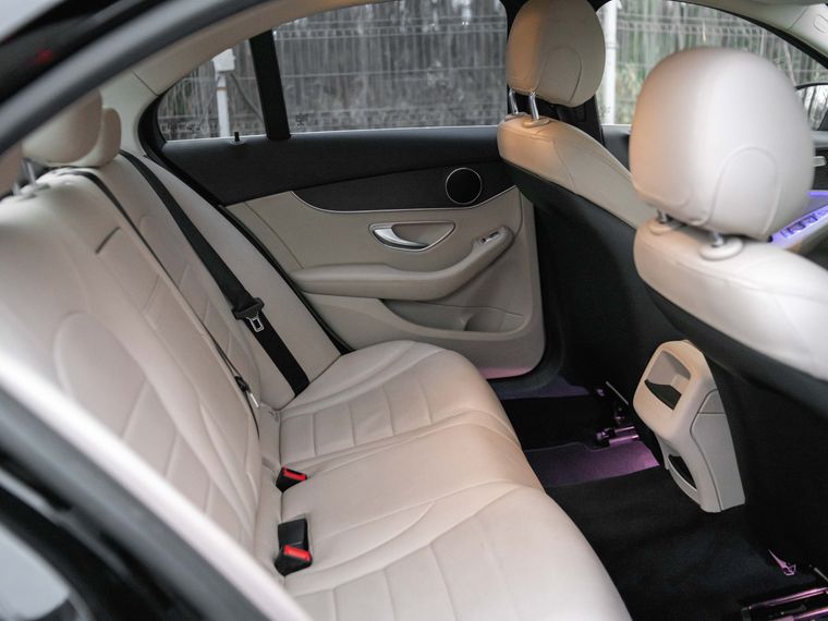 Mercedes-Benz C-класс 2018 года, 133 769 км - вид 13