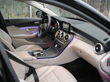 Mercedes-Benz C-класс 2018 года, 133 769 км - вид 14