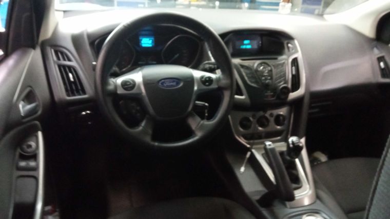 Ford Focus 2014 года, 155 386 км - вид 5