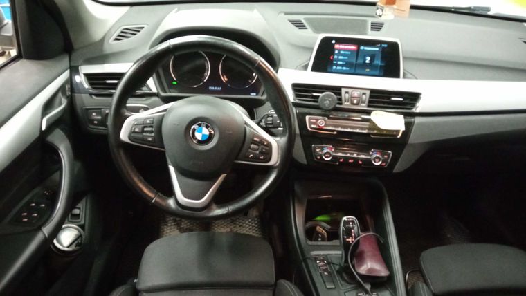 BMW X1 2018 года, 132 714 км - вид 5