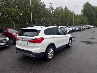 BMW X1 2018 года, 132 714 км - вид 4
