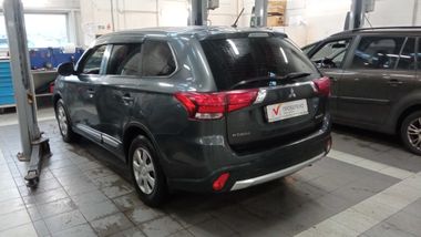 Mitsubishi Outlander 2015 года, 168 697 км - вид 4