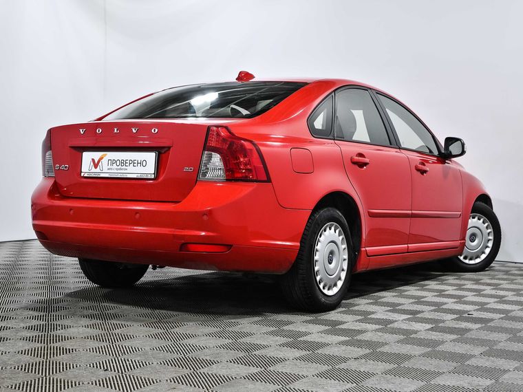 Volvo S40 2012 года, 113 151 км - вид 4