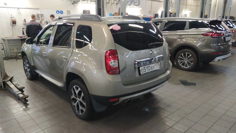 Renault Duster 2013 года, 195 334 км - вид 3