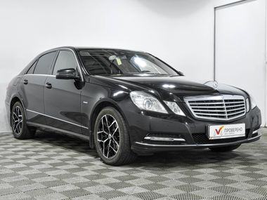 Mercedes-Benz E-класс 2011 года, 139 641 км - вид 3