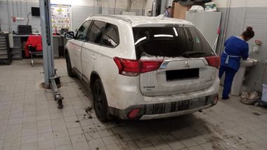 Mitsubishi Outlander 2018 года, 102 000 км - вид 4